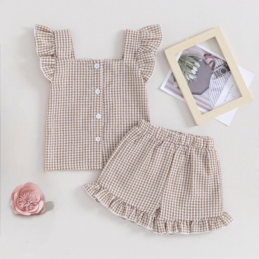 Baby Girls Checker Print Ruffle Sleeveless Tank Top and Shorts Set, Model